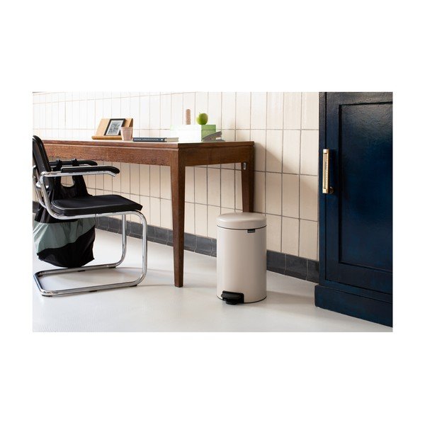 Beżowy stalowy kosz na śmieci z pedałem 12 l NewIcon – Brabantia-image-1