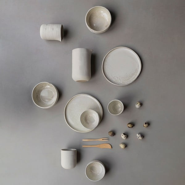 Białe kamienne kubki zestaw 2 szt. 0.3 l Sand Grain – Mette Ditmer Denmark-image-3