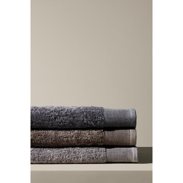 Ciemnoszary bawełniany ręcznik kąpielowy Blomus, 140x70 cm-image-1