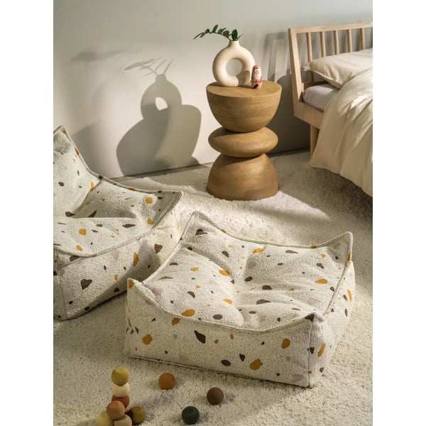 Biały dziecięcy worek do siedzenia z materiału bouclé/z tkaniny szenilowej Terrazzo Square – Wigiwama-image-1