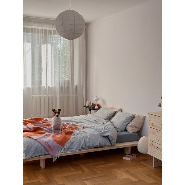 Łóżko dwuosobowe z litego drewna sosnowego ze stelażem 160x200 cm Japan – Karup Design-image-1