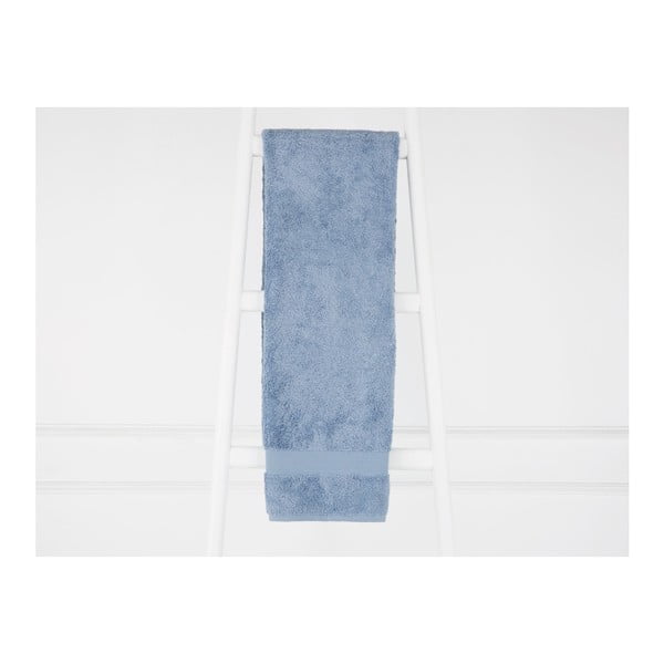 Niebieski ręcznik z włókien bambusowych Madame Coco Ethel, 90x150 cm
