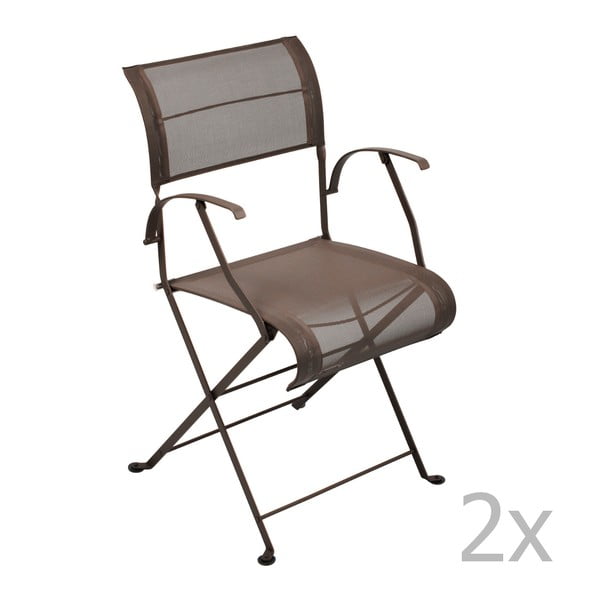 Zestaw 2 brązowych krzeseł składanych z podłokietnikami Fermob Dune