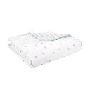 Biało-niebieska bawełniana narzuta dziecięca pikowana 135x190 cm Mini Star & Stripes – Bianca