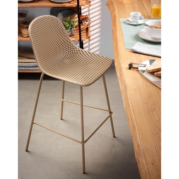 Beżowy metalowo-plastikowy hoker ogrodowy Quinby – Kave Home-image-1