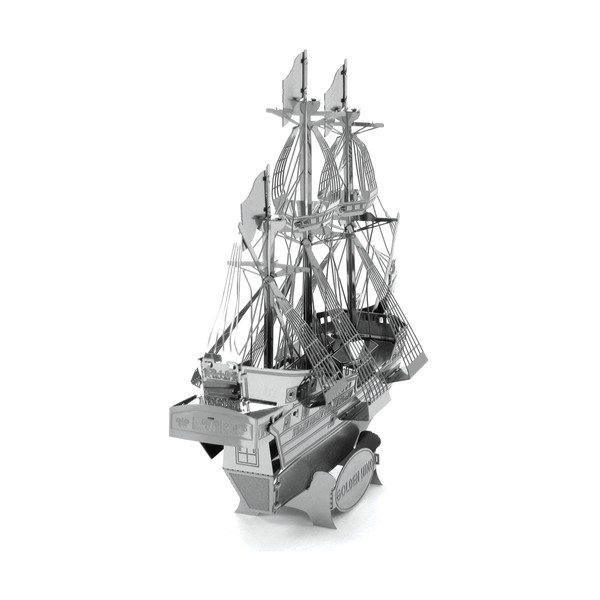 Model Golden Hind-image-4