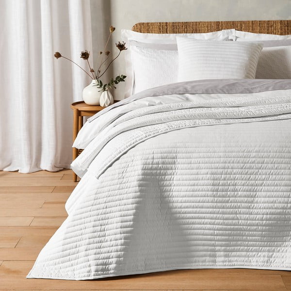 Biała narzuta pikowana na łóżko dwuosobowe 220x230 cm – Bianca