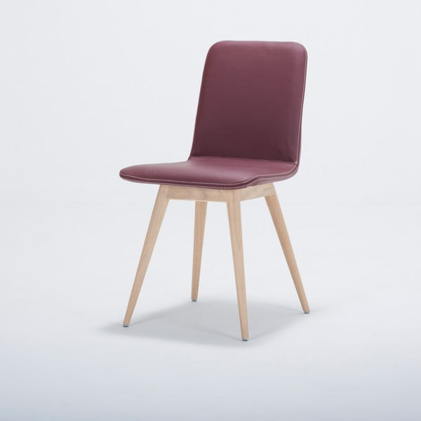 Krzesło z litego drewna dębowego z burgundowym skórzanym siedziskiem Gazzda Ena