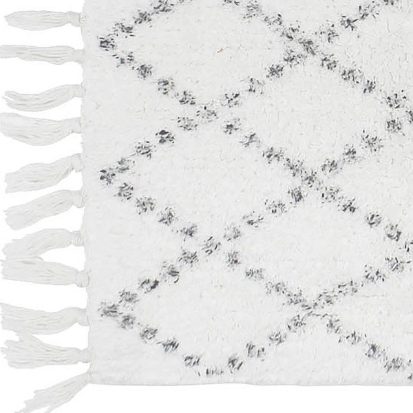 Biały dywanik łazienkowy 50x80 cm Latika – douceur d'intérieur-image-1