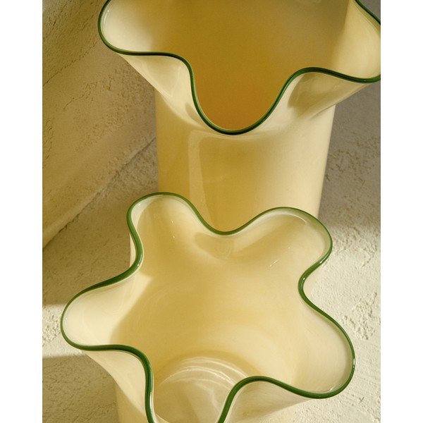 Żółty szklany wazon (wysokość 19,5 cm) Endasi – Kave Home-image-2