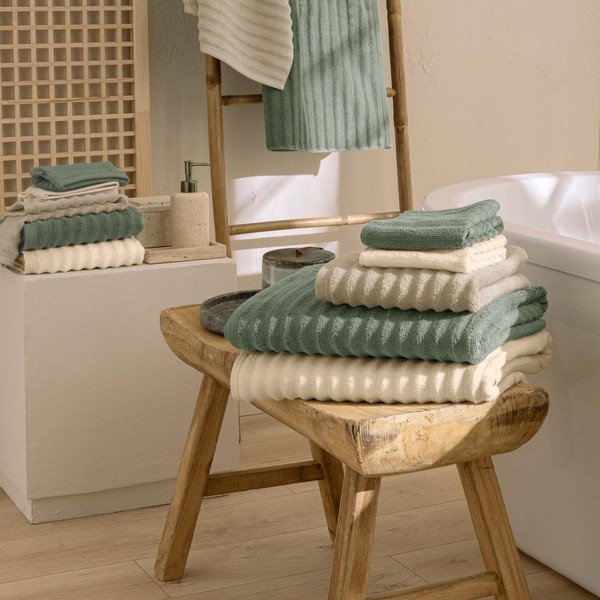 Kremowy bawełniany ręcznik frotte 50x90 cm Maya – douceur d'intérieur-image-1