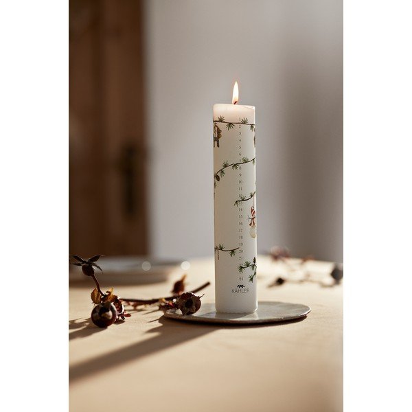 Świeca ze świątecznym motywem czas palenia 56 h Hammershøi Christmas 2025 – Kähler Design-image-2
