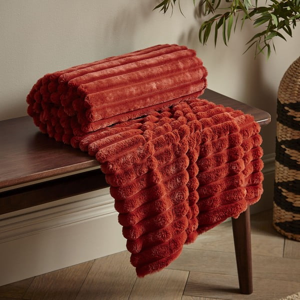 Koc z mikropluszu 130x170 cm Cosy Ribbed – Catherine Lansfield-image-1