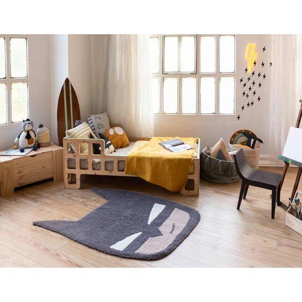 Czarny wełniany dywan dziecięcy tkany ręcznie odpowiedni do prania 90x120 cm BatBoy – Lorena Canals-image-1