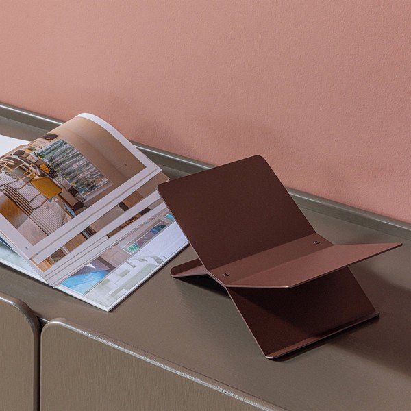 Metalowy stojak na książkę kucharską Brook – WOOOD-image-2