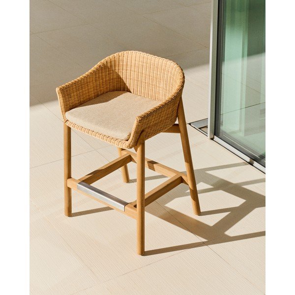 Tapicerowany/rattanowy hoker ogrodowy w naturalnym kolorze Galea – Kave Home-image-1