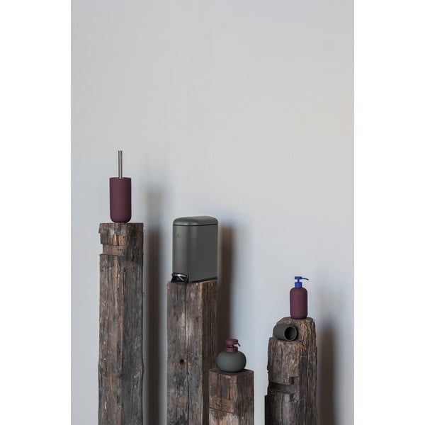 Ciemnofioletowy dozownik do mydła ceramiczny 120 ml Lotus Play – Mette Ditmer Denmark-image-4