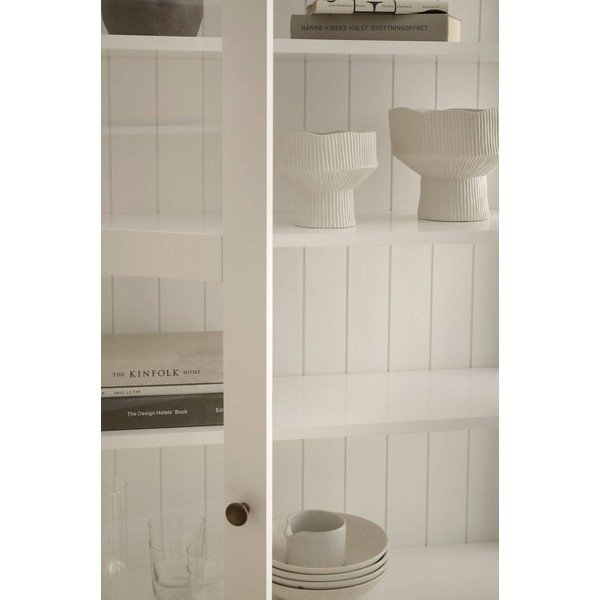 Biała witryna z płyty MDF 98x193x34 cm Wilma – Ellos Home-image-1