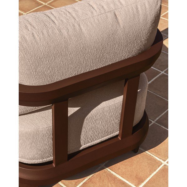 Brązowy/kremowy tapicerowany fotel ogrodowy Nerano – Kave Home-image-4