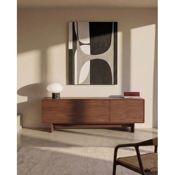 Szafka pod TV w dekorze orzecha w ciemnym naturalnym kolorze 150x46x40 cm Norlen – Kave Home-image-1