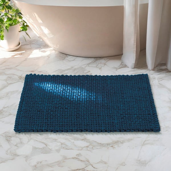 Ciemnoniebieski tekstylny dywanik łazienkowy 50x80 cm Covelo – Wenko-image-1