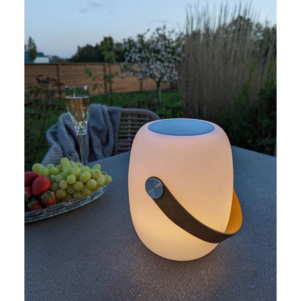 Lampa zewnętrzna LED z timerem i głośnikiem na USB ø 18 cm Cardiff – House Nordic (zdjęcie 5)