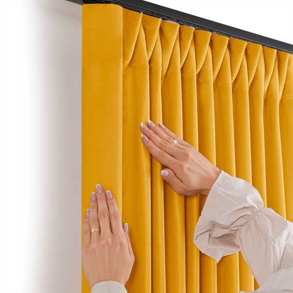 Musztardowa aksamitna zasłona częściowo zaciemniająca (dimout) 200x300 cm Velto – Filumi-image-2