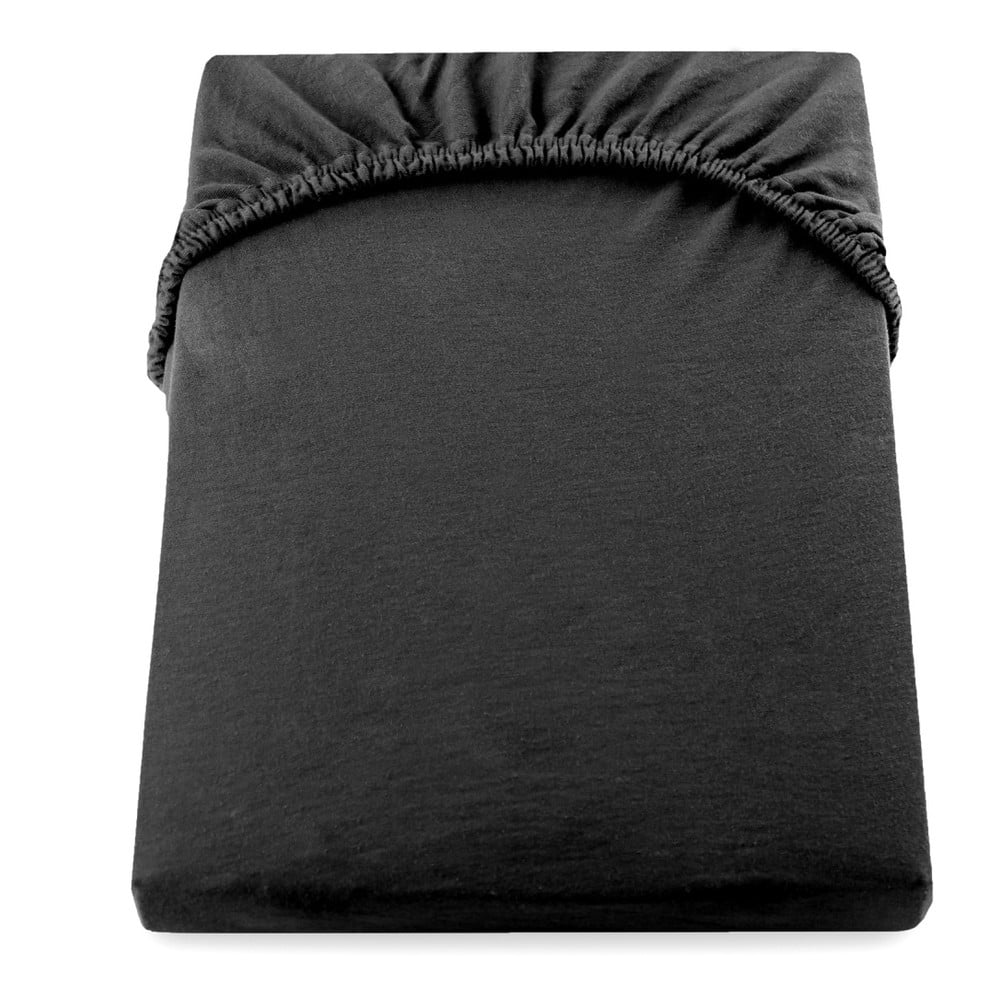 Czarne bawełniane prześcieradło elastyczne DecoKing Amber Collection, 160/180x200 cm