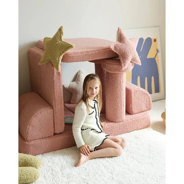 Zielona poduszka na sofę dziecięcą z materiału bouclé Star – Wigiwama-image-4