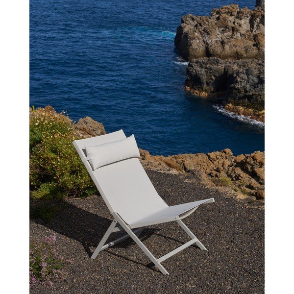 Biały metalowy fotel ogrodowy Canutells – Kave Home-image-1