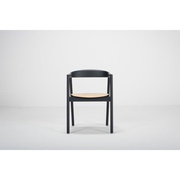 Czarne krzesło z drewna dębowego Gazzda Muna-image-3