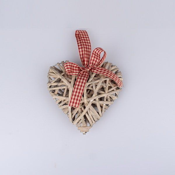 Rattanowy wieniec w kształcie serca Dakls, wys. 15 cm