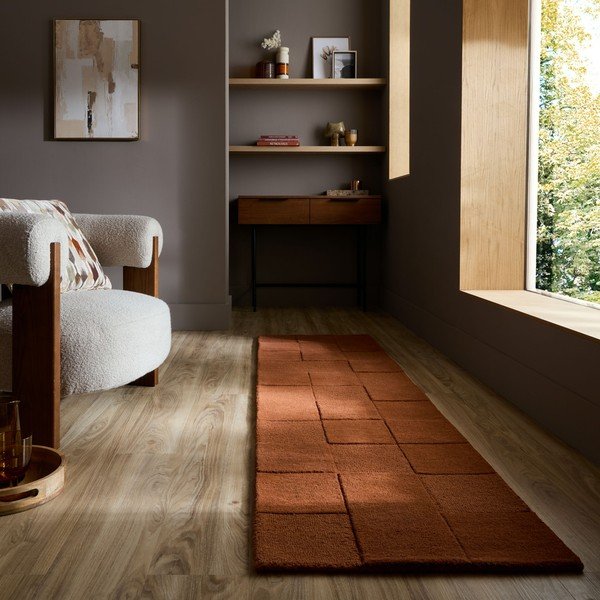 Wełniany chodnik tkany ręcznie w kolorze terakoty 60x230 cm Checkerboard – Flair Rugs-image-1