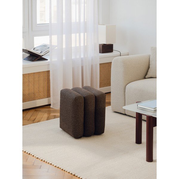 Brązowy puf z materiału bouclé Radd – noo.ma-image-3