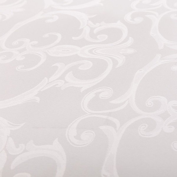 Obrus żakardowy 150x220 cm – Casa Selección-image-1