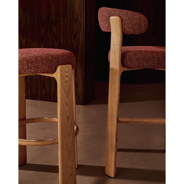 Hoker z litego drewna jesionowego w ceglasto-ciemnonaturalnym kolorze (wysokość siedziska 75 cm) Granite – Kave Home-image-4