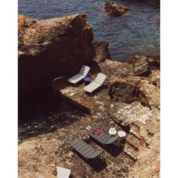 Czarny metalowy leżak ogrodowy Marcona – Kave Home-image-4