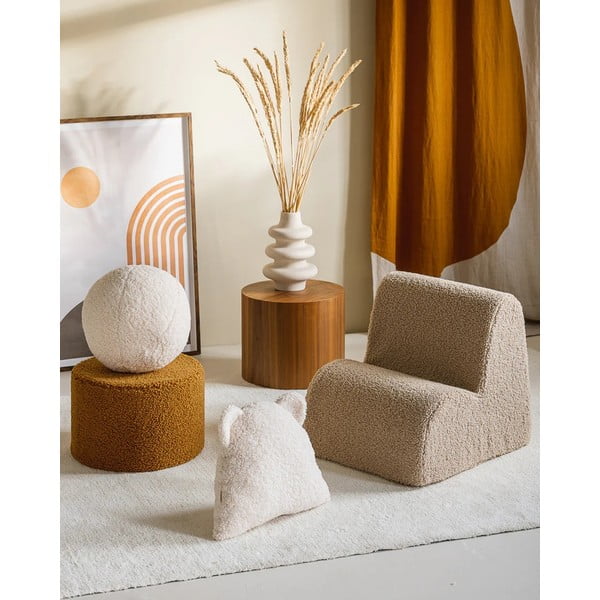 Kremowa poduszka na sofę dziecięcą z materiału bouclé Bear – Wigiwama-image-4