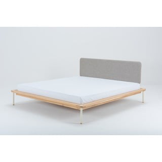 Dwuosobowe łóżko z drewna dębowego Gazzda Fina, 180x200 cm