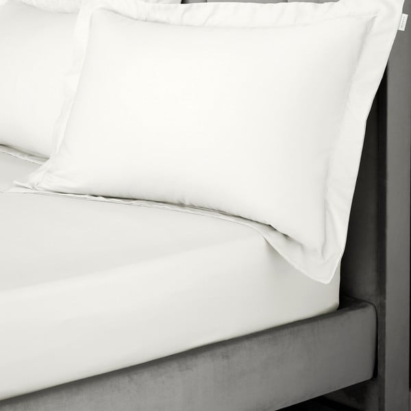 Prześcieradło z satyny bawełnianej z gumką w kolorze kości słoniowej 90x190 cm Cotton Sateen – Bianca-image-1