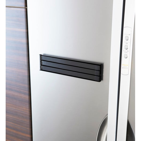 Czarny magnetyczny wieszak na ścierki YAMAZAKI Tower-image-2