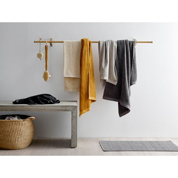 Żółty ręcznik z bawełny frotte Södahl Golden, 100x50 cm-image-3
