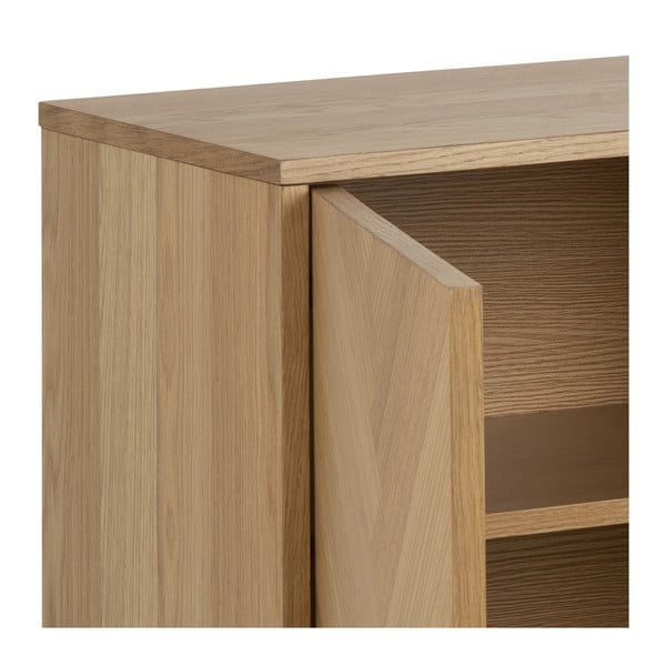 Naturalna niska komoda w dekorze dębu 150x75 cm Nagano – Actona-image-1