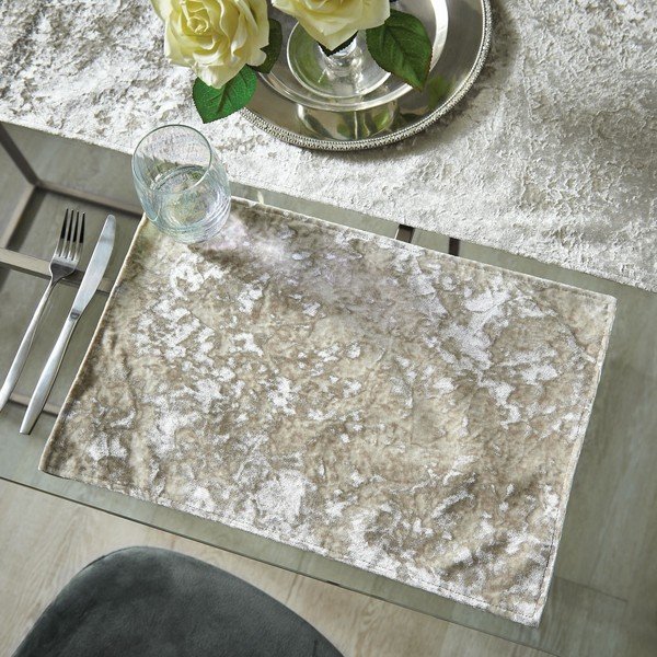 Materiałowe maty stołowe zestaw 2 szt. 46x30 cm Crushed Velvet – Catherine Lansfield-image-1
