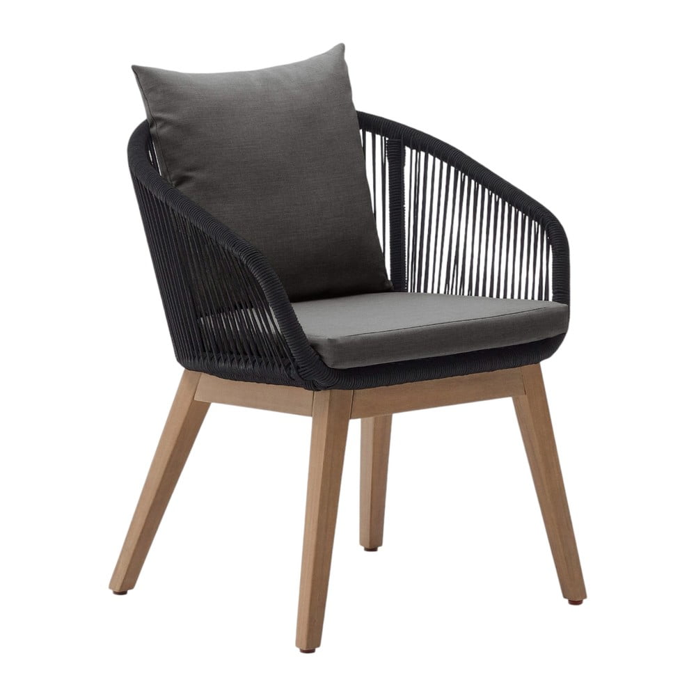 Czarny drewniany fotel ogrodowy Portalo – Kave Home