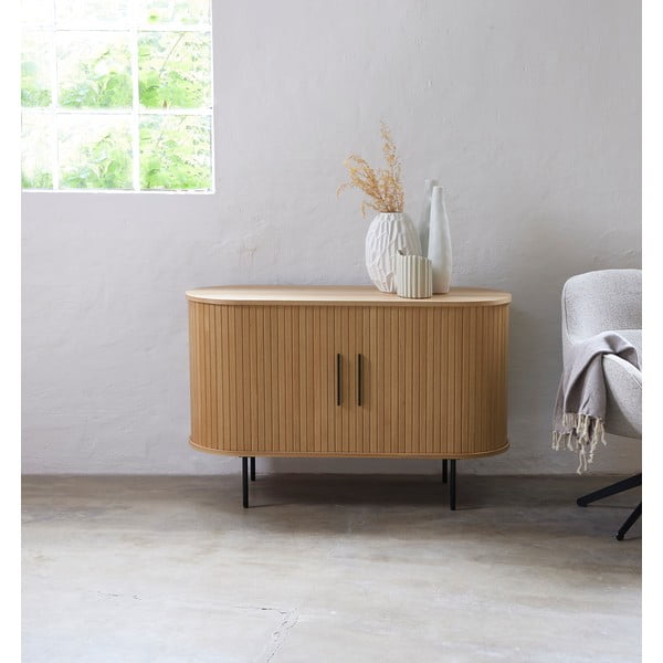 Komoda w dekorze dębu z drzwiami przesuwnymi w naturalnym kolorze 120x76x45 cm Nola – Unique Furniture-image-1