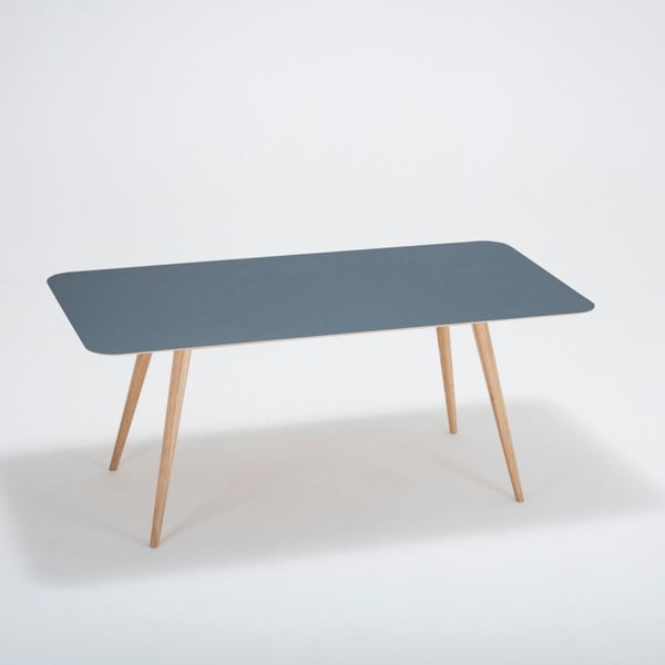 Stół z litego drewna dębowego z granatowym blatem Gazzda Linn, 180x90 cm