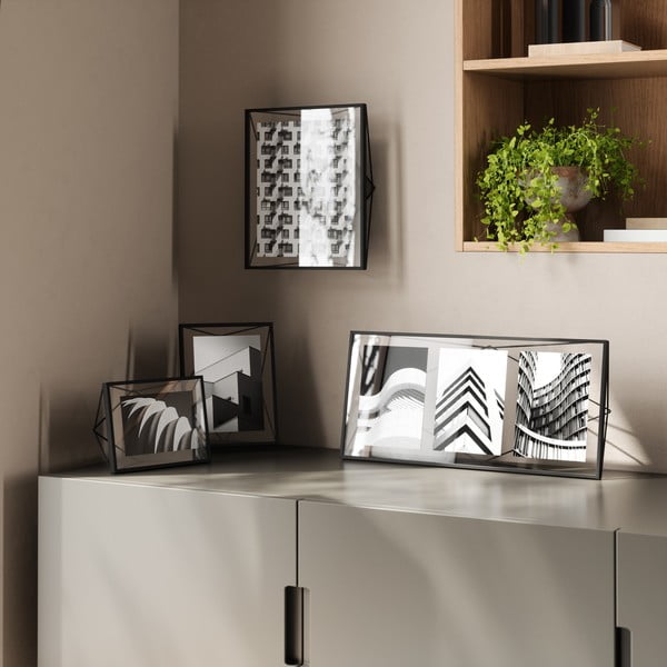 Czarna metalowa ramka stojąca/ścienna 23x18 cm Prisma – Umbra-image-3