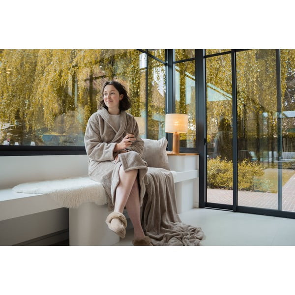 Szarobrązowy koc z mikropluszu 150x200 cm Pippa – Tiseco Home Studio-image-3