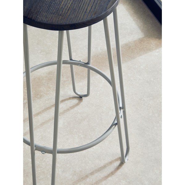 Szary/w ciemnym naturalnym kolorze hoker z litego drewna wiązu (wysokość siedziska 75 cm) District – Premier Housewares-image-3